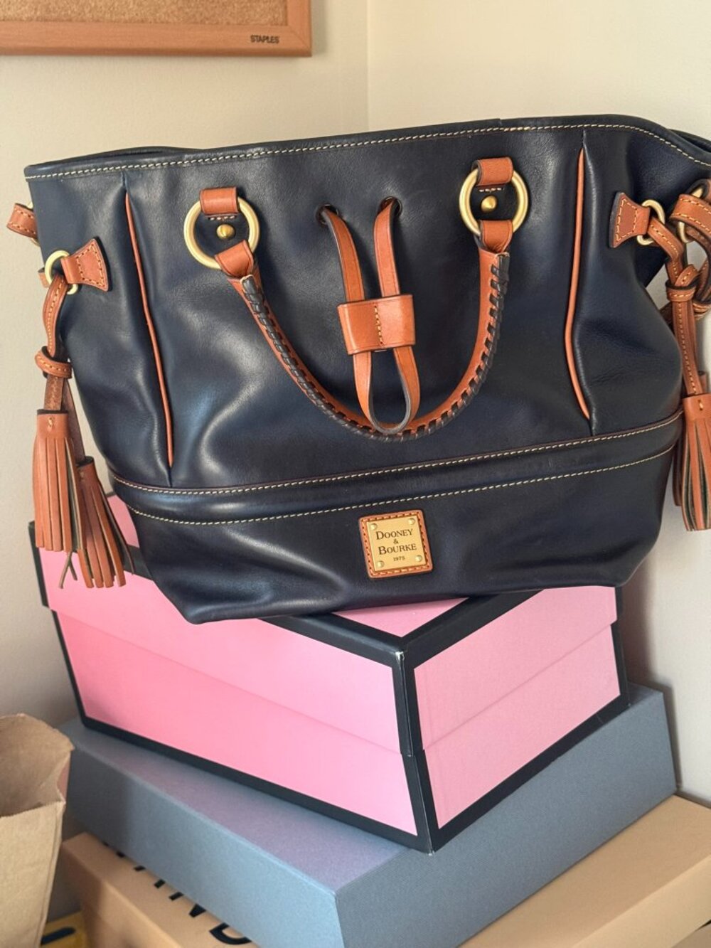 DOONEY & BOURKE Florentine Buckley Bag NAVY (Pristine condition)